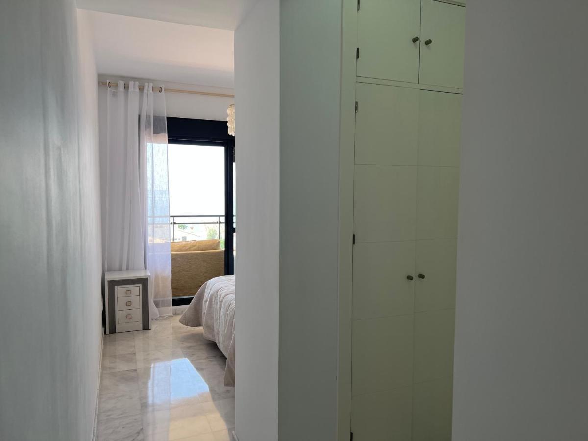 Apartment Breathtaking Sea View